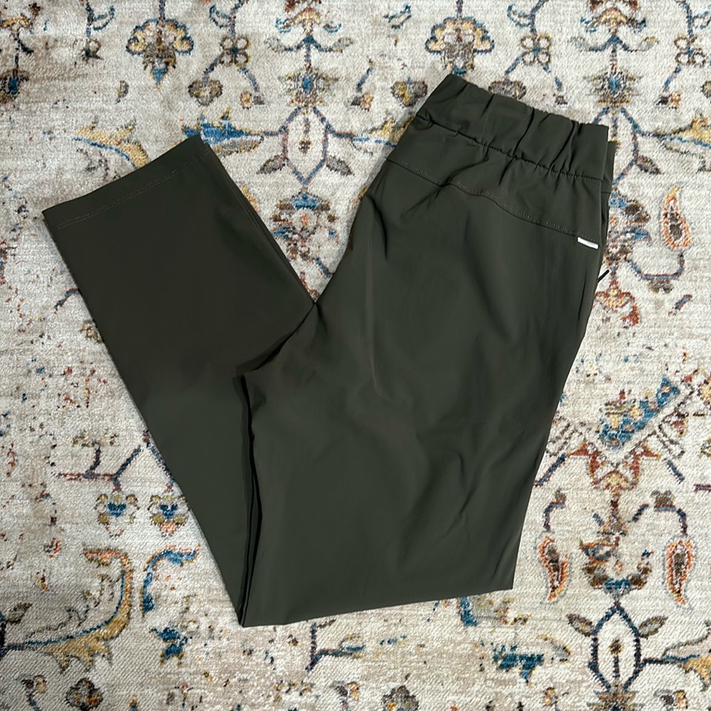 Vuori Olive Green Women's Performance Pants